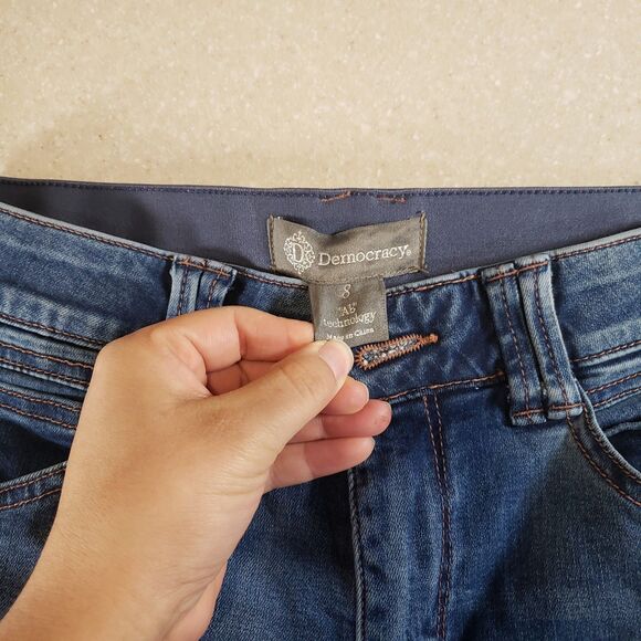 Democracy AbSolution Skyrise Wide Leg Jeans Blue Mid Rise Women’s Size 8 - Picture 3 of 11